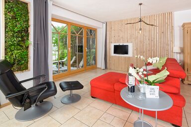 Ferienwohnung Spiel - Ferienwohnung 60 qm mit Terrasse und Wohn-Schlafraum