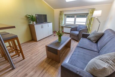 Hölbinger Alm - Ferienwohnung 8 Chiemsee, 2 Schlafzimmer, TV, 4 Sterne, 6 Pers.