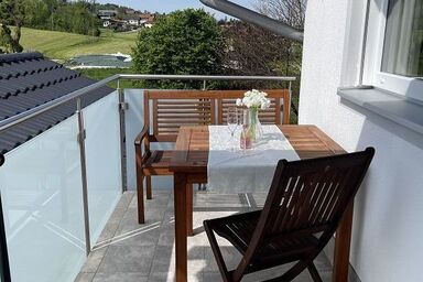 Ferienwohnung Hoherting - Ferienwohnung mit sep. Schlafzimmer, Balkon, 52 qm, TV, Spülmaschine,Waschmaschine