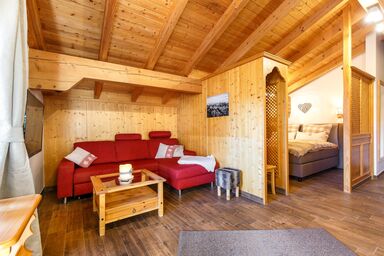 BERGSUCHT-Ruhpolding Chalet + Ferienwohnungen - Ferienwohnung Rauschberg 59 qm, 1 sep. Schlafzi., 1 Wohnraum, Balk., max. 2 Pers