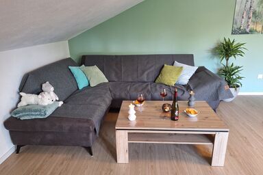 Haus Seeglück - Ferienwohnung 110qm, 2 Schlafzimmer, Garten & Balkon