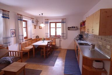 Balsnhof - Ferienwohnung Obstgarten (62qm) mit Küche und Terrasse