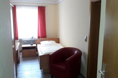 Pension "Zum Schwan" - Gemütliches Einzelzimmer mit kostenfreiem WLAN