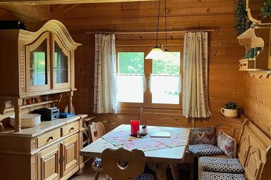 Blockhaus Noffke - Romantische Holzblockhütte 1 Blaumeise  - tierfreundlich