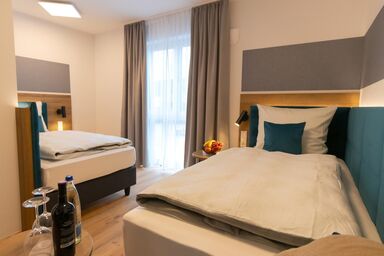 Gästehaus Karpfinger - Zweibettzimmer