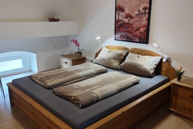 Ferienwohnungen zur Burgruine - Ferienwohnung (40 qm) mit Wohn-/Schlafbereich