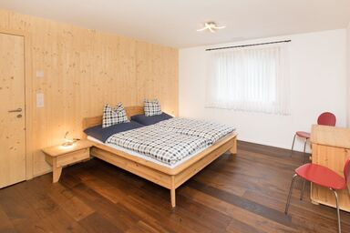 Ferienwohnung Vitg Vattiz, Vattiz - 2.5 Zimmer Ferienwohnung für max. 4 Pers. im 1. OG