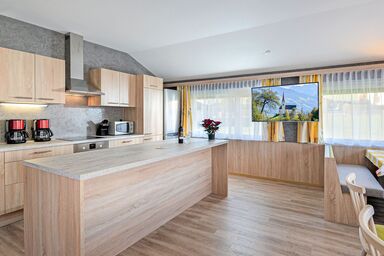 Apart Anneliese - Apart Anneliese .1