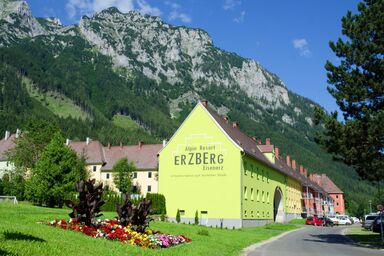 für bis zu 2 Personen - mit 3 Schlafzimmern .39