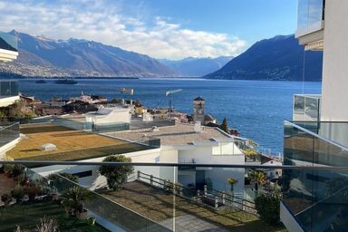 Lago Moments - Lago Moments .1