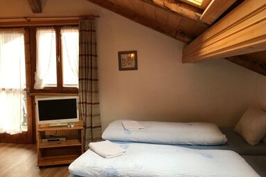 Ferienwohnungen Chasa Valär, (Scuol) - Ferienwohnungen Chasa Valär, (Scuol) .1