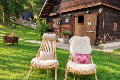 Waldbienenhütte am Erlebnisbiobauernhof - Waldbienenhütte