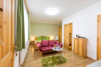 Weingut-Gästehaus zum Schwalbennest - Nestchen 1