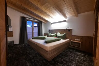 APART BARBARA - Apart 2