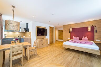 Bergzeit - Hotel u. Appartement - Appartement Komfort M