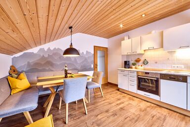 Gästehaus Alpina - Ferienwohnung Wäldle