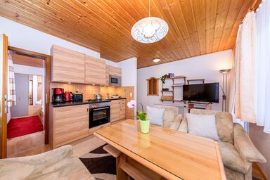 Appartements Haus Sonnenschein - Appartement Nr. 4 mit Balkon Seeseite