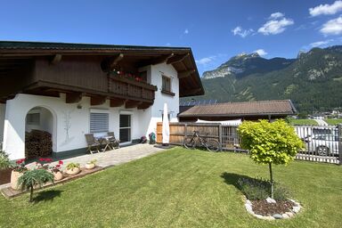 Ferienwohnung Rofanblick