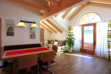 Schuler + Auenbach, Haus - Reißkofelblick im Haus Auenbach