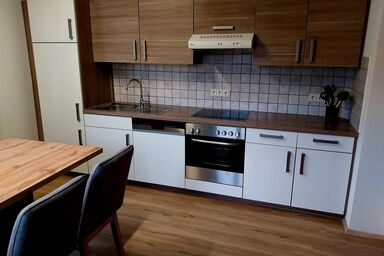 Appartement Kieler - Appartement, 2 Schlafräume, Badewanne/Dusche/WC