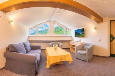 Pension Tina - Appartement, 2 Schlafzimmer & DU/Bad, WC