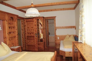 Gasthof/Pension/Appartement zur Gams - Zirbensuite Deluxe