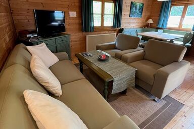 Naturerlebnisdorf Stamsried im Bayerischen Wald - STA-11 - Gemütliches Holzblockhaus m überdachter Veranda HT