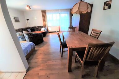 Ferienwohnungen im Feriendorf Reichenbach (Nr. 10) - 10-1 - sonnige Ferienwohnung für 4 Personen mit Terrasse