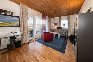 Gemütliches Ferienhaus mit großer Südwest-Terrasse (24) - Ferienhaus mit uneinsehbarer Süd-West-Terrasse (24)