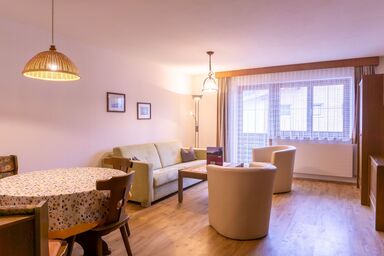 HAUS fern - Nr. 8 Neuenerköpfle