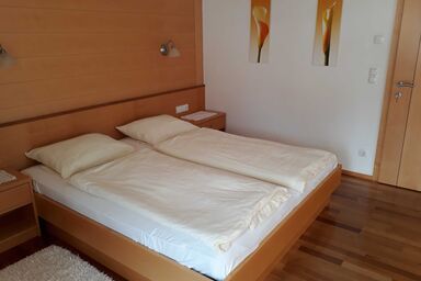 Greber Christine - Frühstückspension Fernblick - Doppelzimmer neu (Typ A)  Z-NR. 2