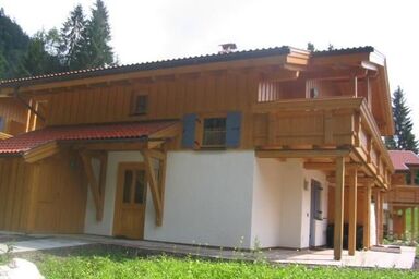 Ferienhaus mit eigenem Garten und Terrasse