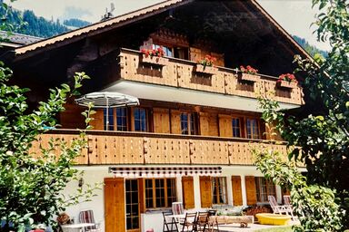 Appartement "Rougemont" mit Bergblick
