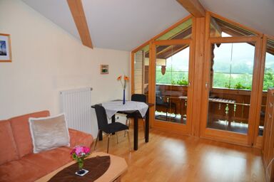 Ferienwohnungen Oberthannlehen - Ferienwohnung Nr. 3 für 1-2 Pers., ca 30 m², Wohnschlafraum m. Kochnische, Bk