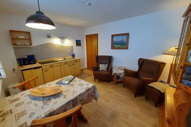 Haus Angerbichl Ferienwohnungen - Ferienwohnung Nr. 2, 1-2 Personen, 45 qm, 1. Stock mit eigener Terrasse, Südseite
