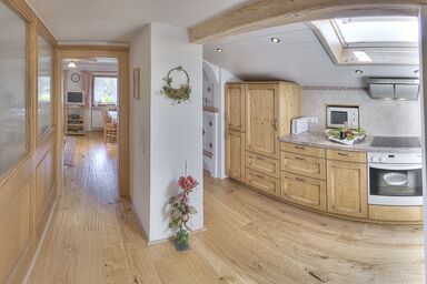 Andrebauernhof - Biohof - Chiemgau Karte - Ferienwohnung Gamskogel, 4 Personen, 2 Schlafzimmer, Balkon, Dachgeschoss, 70 qm