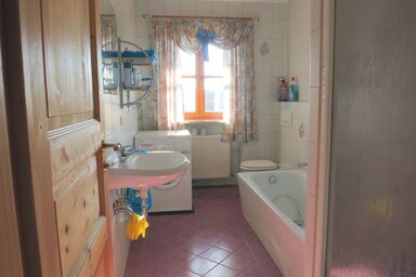 Ferienwohnung Bergmann - Sehr ruhige Ferienwohnung mit 2 separaten Schlafzimmern, 75 qm