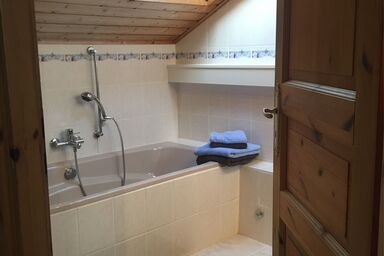Ferienwohnung Nimscholz - Ferienwohnung Nimscholz für 2 Personen mit Balkon, 48m²
