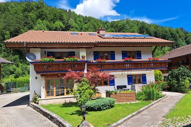 Ferienwohnung Sedlmeir - Ferienwohnung Sedlmeir für Ihren erholsamen Urlaub