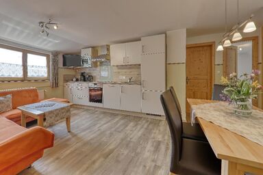 Wofahanslhof - Ferienwohnung 1 (70qm ) mit Balkon