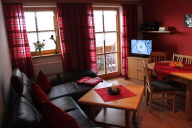 Familienhof Kroner - Kronbergblick mit Balkon und Ausblick