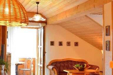 FW Haus Wildschütz - Wohnung Nr. 5 (50qm) mit WLAN und Balkon