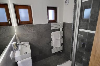 Landhaus in der Irlau - Erdgeschoss-Whg. mit Kachelofen