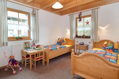 Landhaus Killinger - Ferienwohnung Familiennest