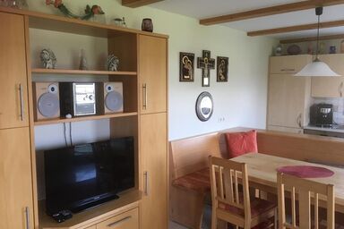 Ferienwohnung Pauli - Ferienwohnung (60 qm) mit Terrasse