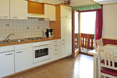 Heisenhaus - Heisenhaus .3