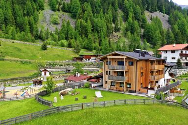Bio & Reiterhof der Veitenhof Ötztal Tirol - Ferienwohnung Holly