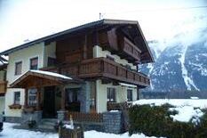 Haus Wiesenhof - Ferienwohnung für 4 - 6 Personen