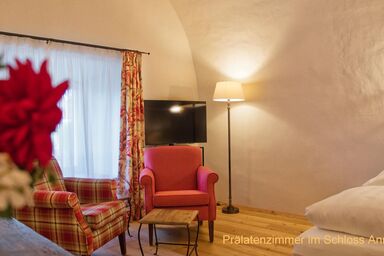 Landhaus & Schloss Anras - Prälatenzimmer im Schloss Anras