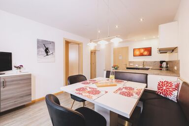 Haus Voglreiter - Komfort-Appartement m. 2 Schlafzimmern u. 2 Bädern